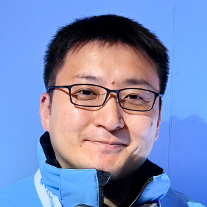 Developer Advocate として Data Engineering や AI/ML に関する登壇やブログ記事、デモ開発等を担当。Open Source Summit Tokyo, Seoul や Devoxx など日本や世界中のデベロッパーカンファレンスにて、LLM や AIの評価方法、データエンジニアリングに関する登壇で活動。Snowflake 入社前は、Google にて Publisher の Solution Engineer として、AI/ML/Data ソリューションを Github を介して日本、アジア、世界に向けて提供。